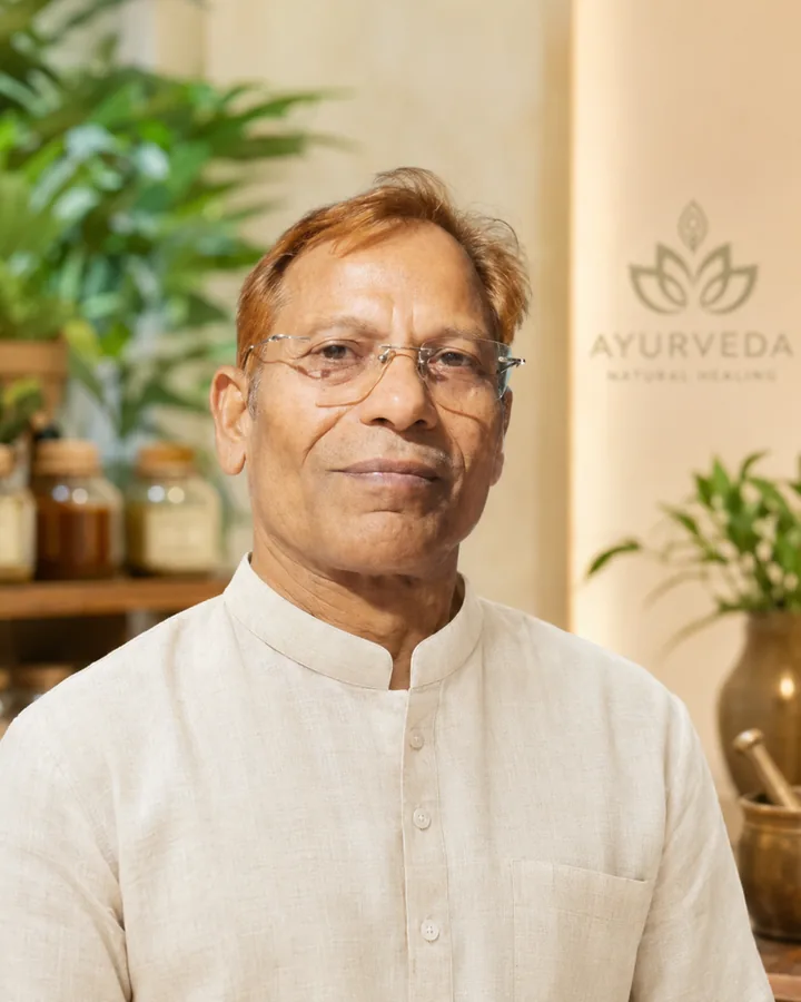 Dr. Baleshwar Prasad, Gavyasiddha Acharya at Jeevan Dhara Jamshedpur